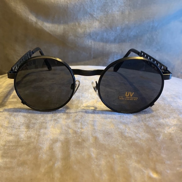 NEW! Women’s Designer Dark Round Lens Sunglasses UV Protection - Picture 1 of 11